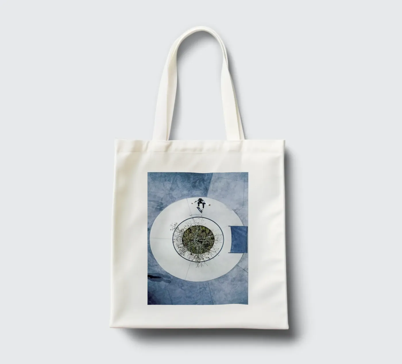 Gravity tote bag by ROBERTO H