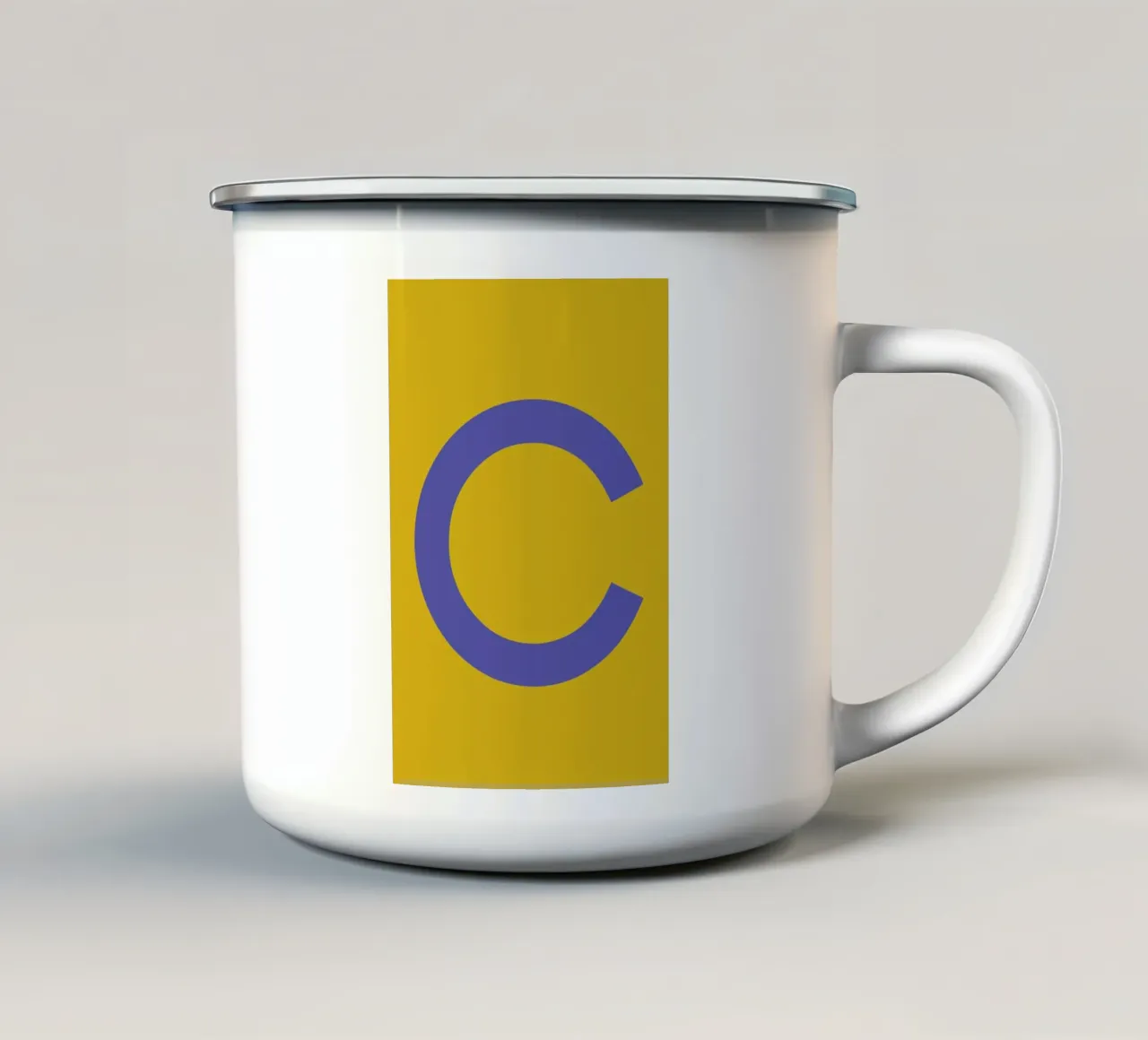 Yellow Letter C tazza in smalto da Studio One