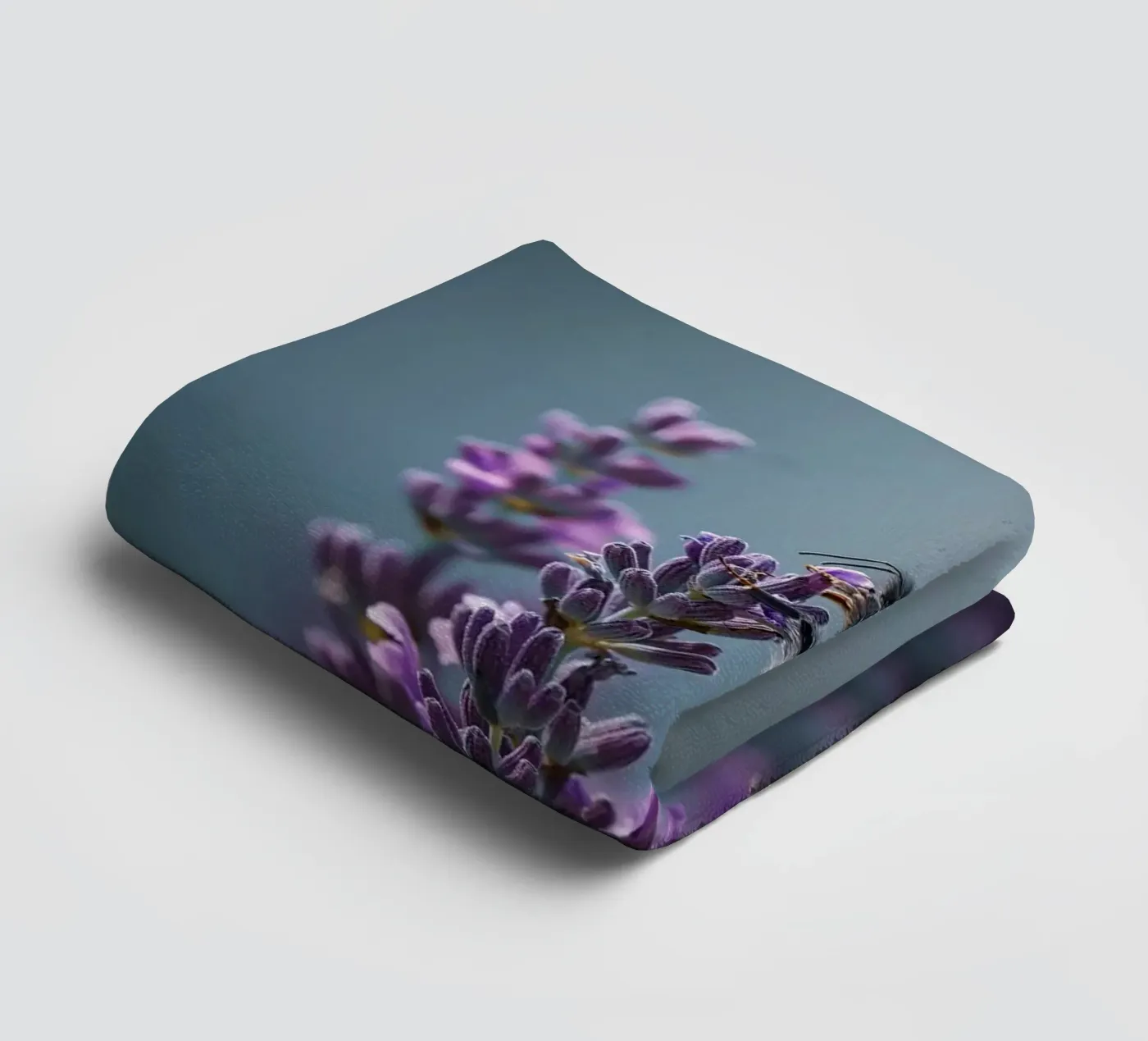 Bumblebee towel by Tom's Wildlife