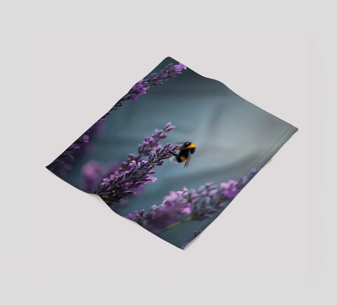 Bumblebee Fleecedecke von Tom's Wildlife