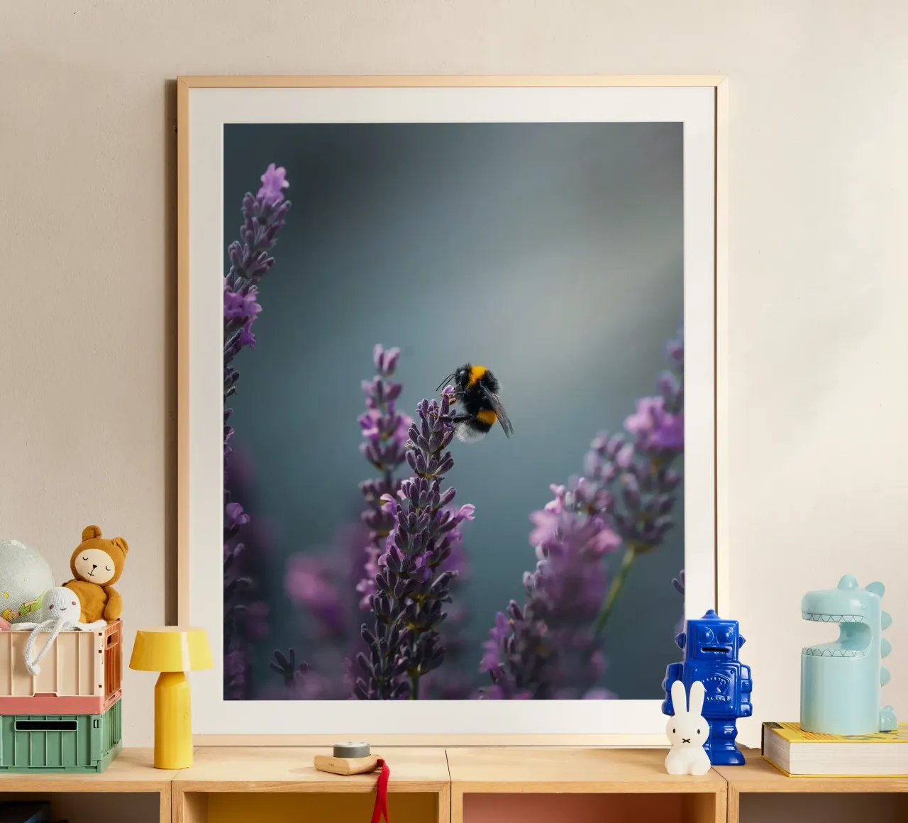 Calabrone poster da Tom's Wildlife