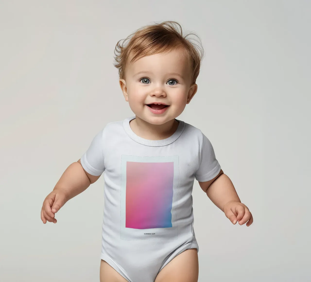 Sun #7 body neonato maniche corte da daylight design studio