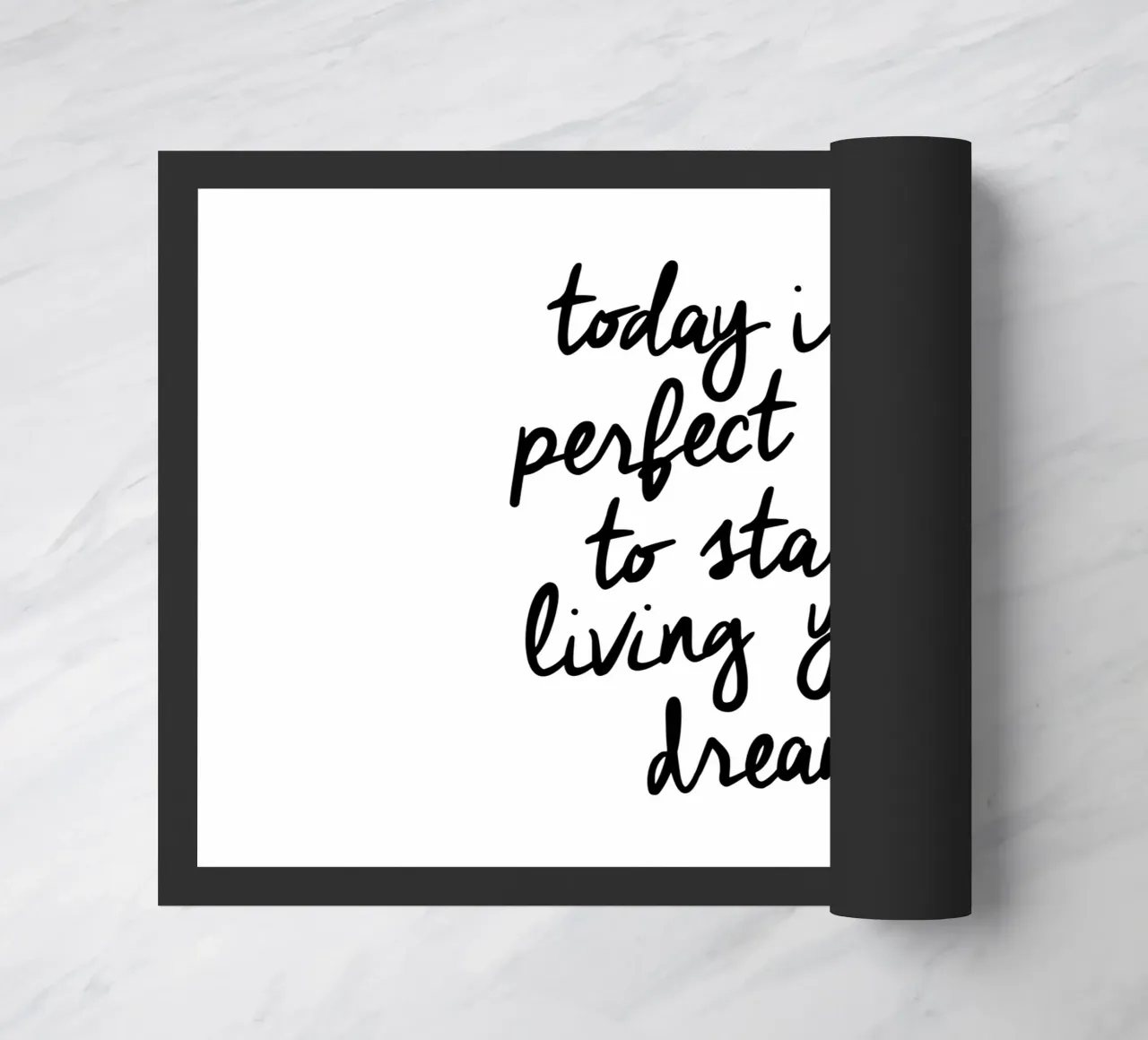 Oggi è un giorno perfetto per iniziare a vivere i propri sogni zerbino da THE MOTIVATED TYPE