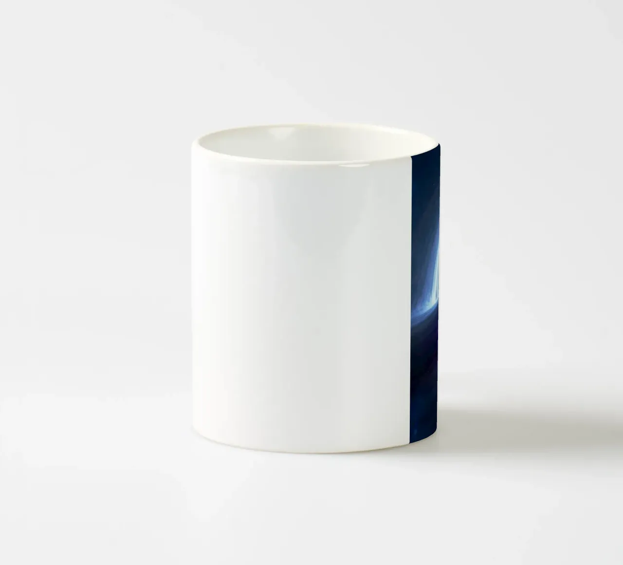 Interstellar I Keramik Tasse von nabakumov