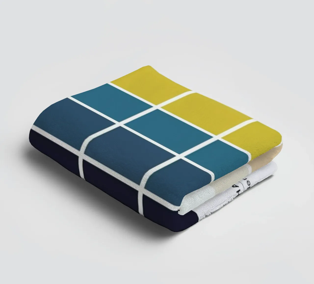 Modern asciugamano da bagno da daylight design studio