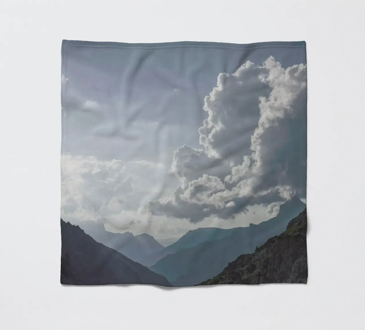 What a Sight coperta in pile da Nur Mut