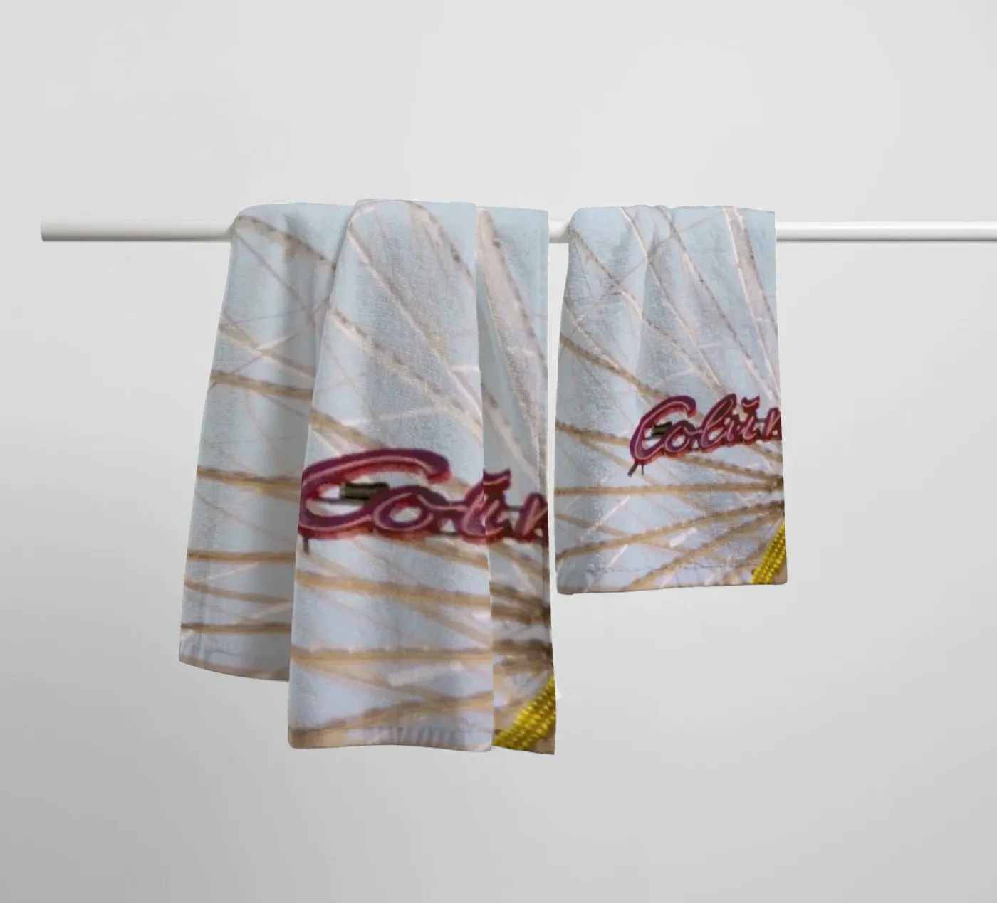 Endless Summer towel by Alexandra Hellweg
