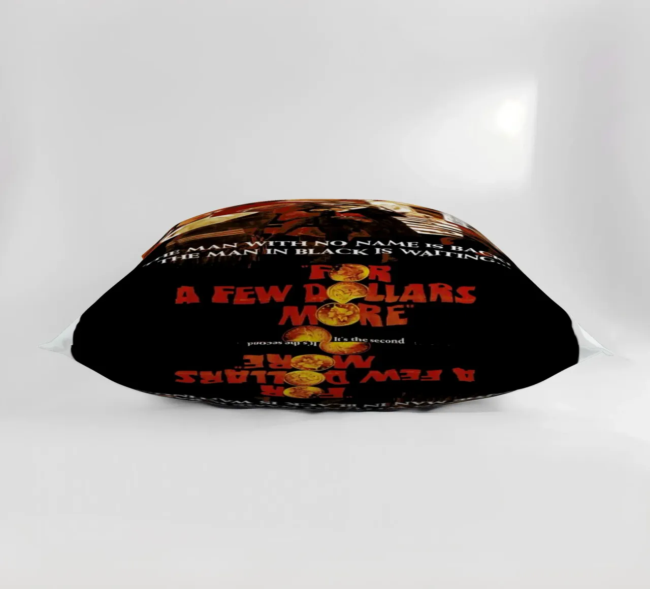 ‘For a Few More Dollars’ Retro Movie Poster cuscino da Gallery Print and Art Limited