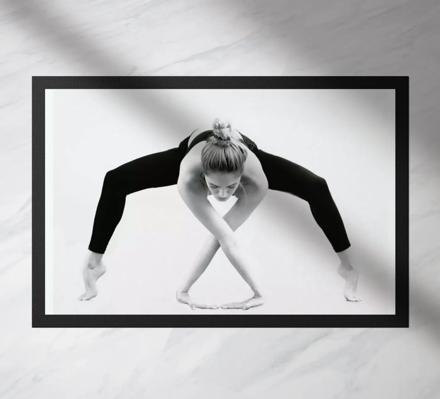 Yoga Ix zerbino da Ingrid Beddoes