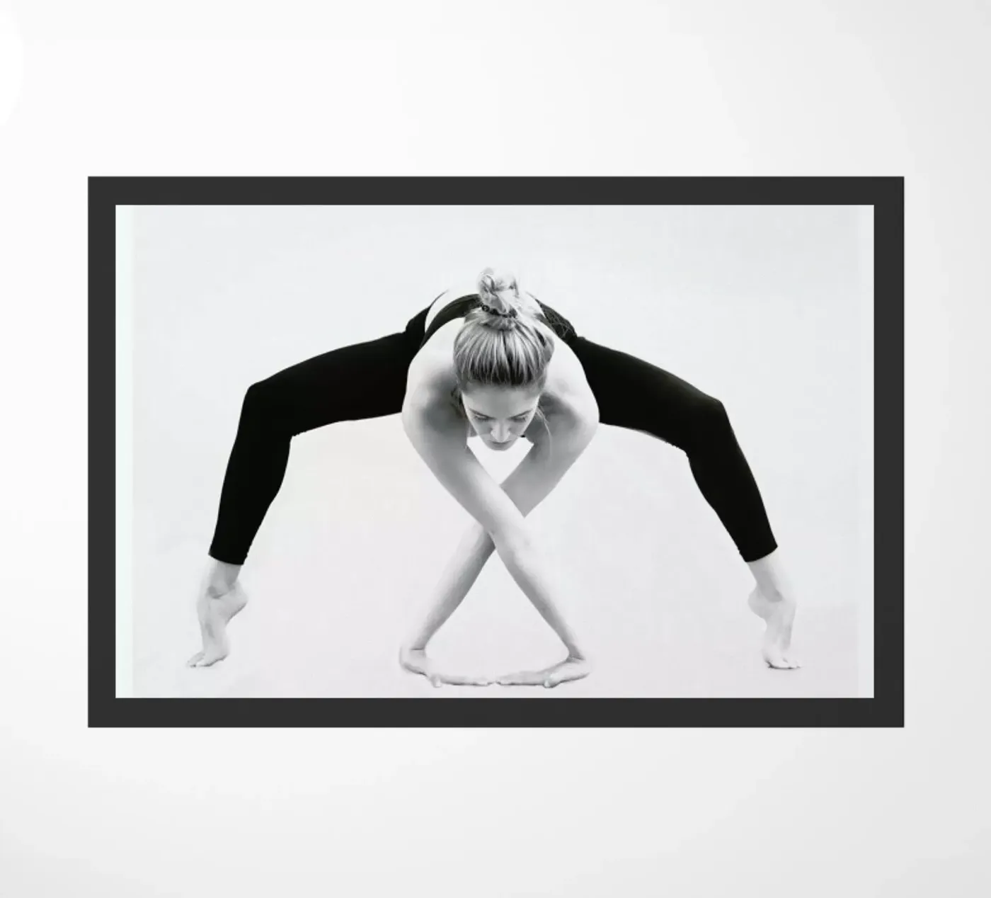 Yoga Ix zerbino da Ingrid Beddoes