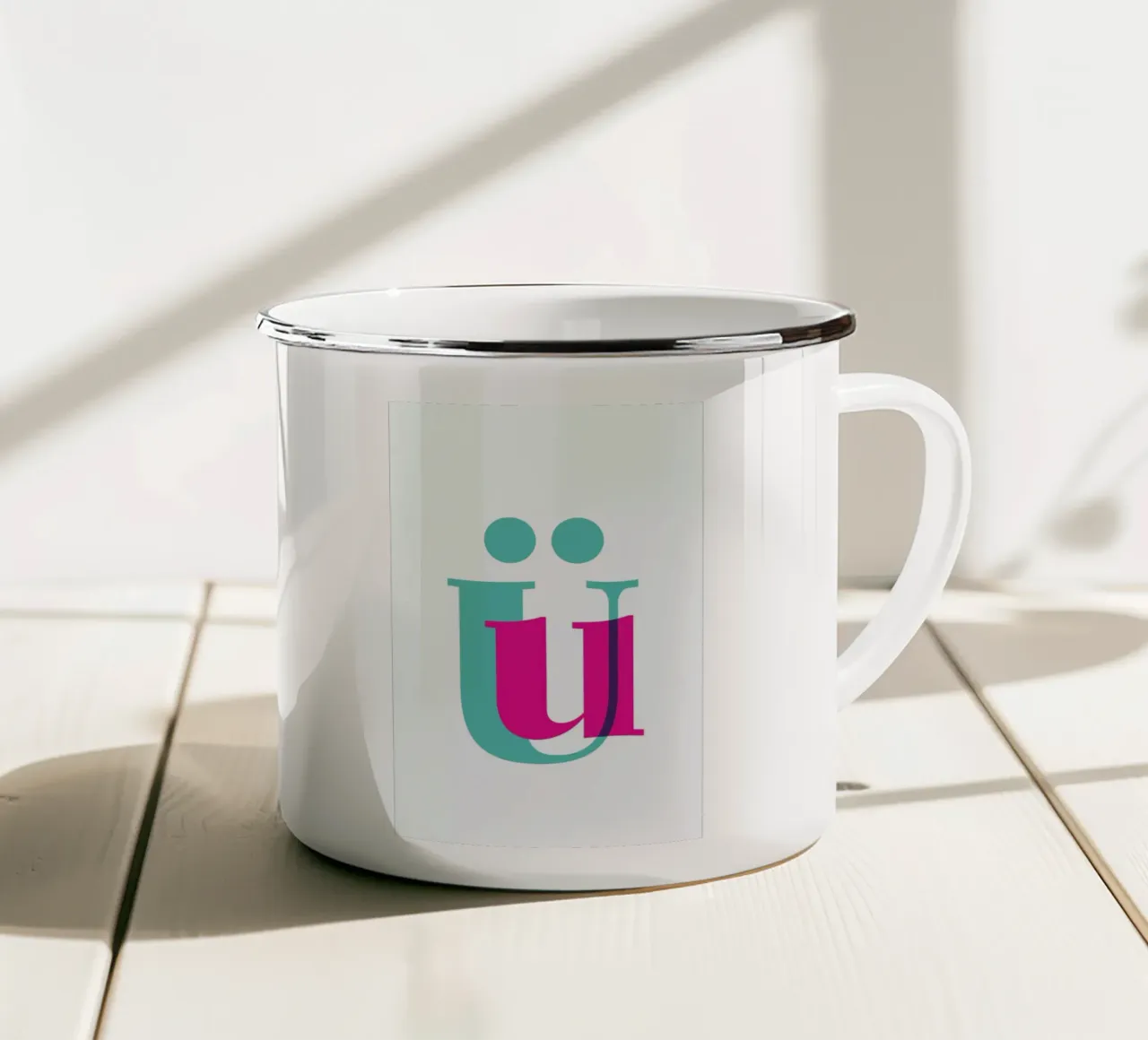 Magenta/Mint Ü tazza in smalto da Studio One