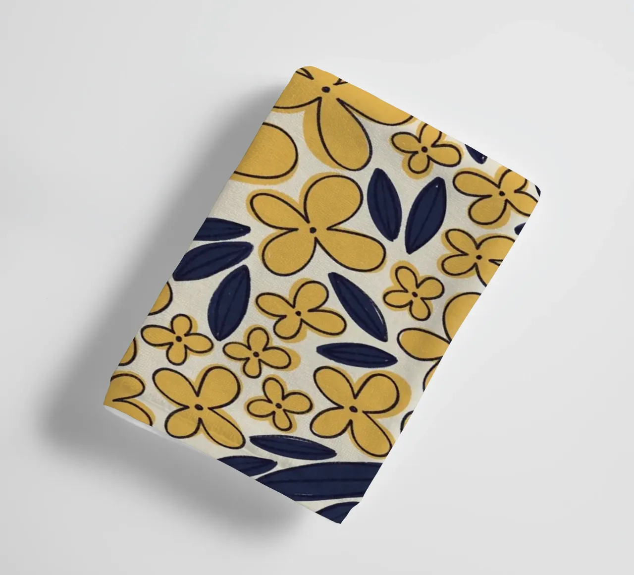 Motif de fleur à quatre feuilles / Jaune et bleu serviette de bain de Alisa Galitsyna