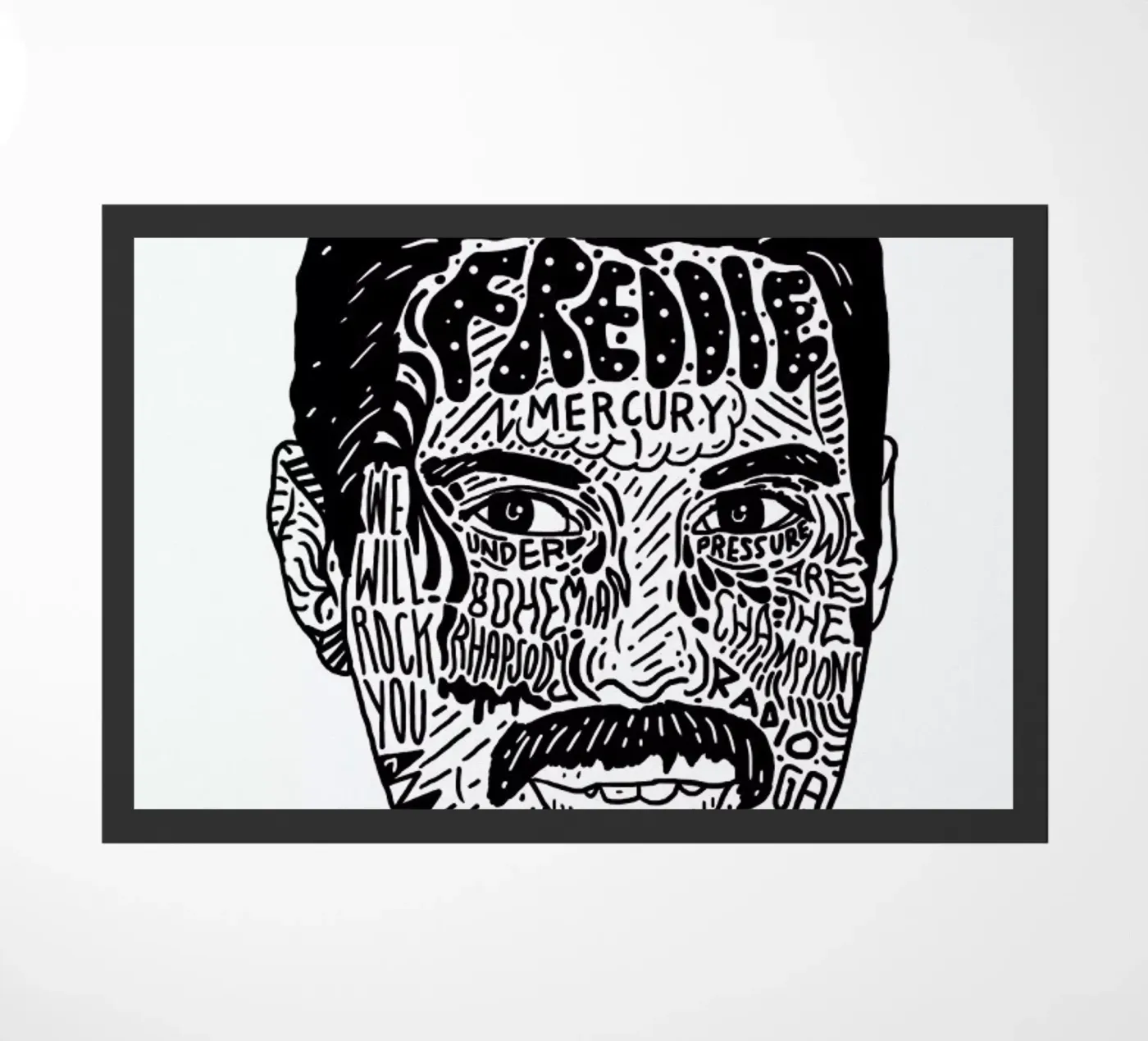 Freddie Fußmatte von Nick Cocozza