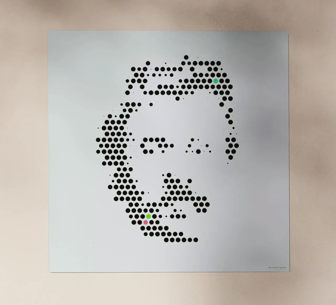 Friedrich Nietzsche in Dots pellicola backlit da The Sound of Applause