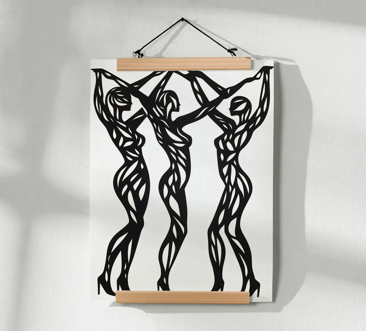 Trois femmes nues qui dansent | Style de linogravure poster de Autofocus