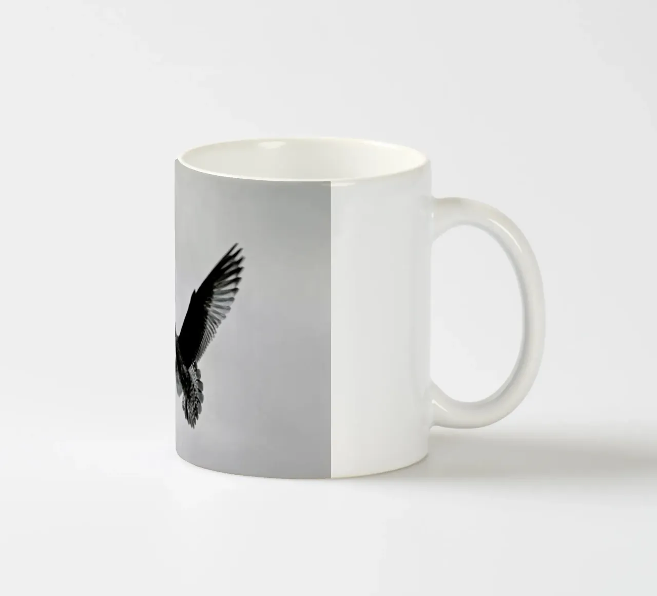 A seagull tazza in ceramica da Nur Mut