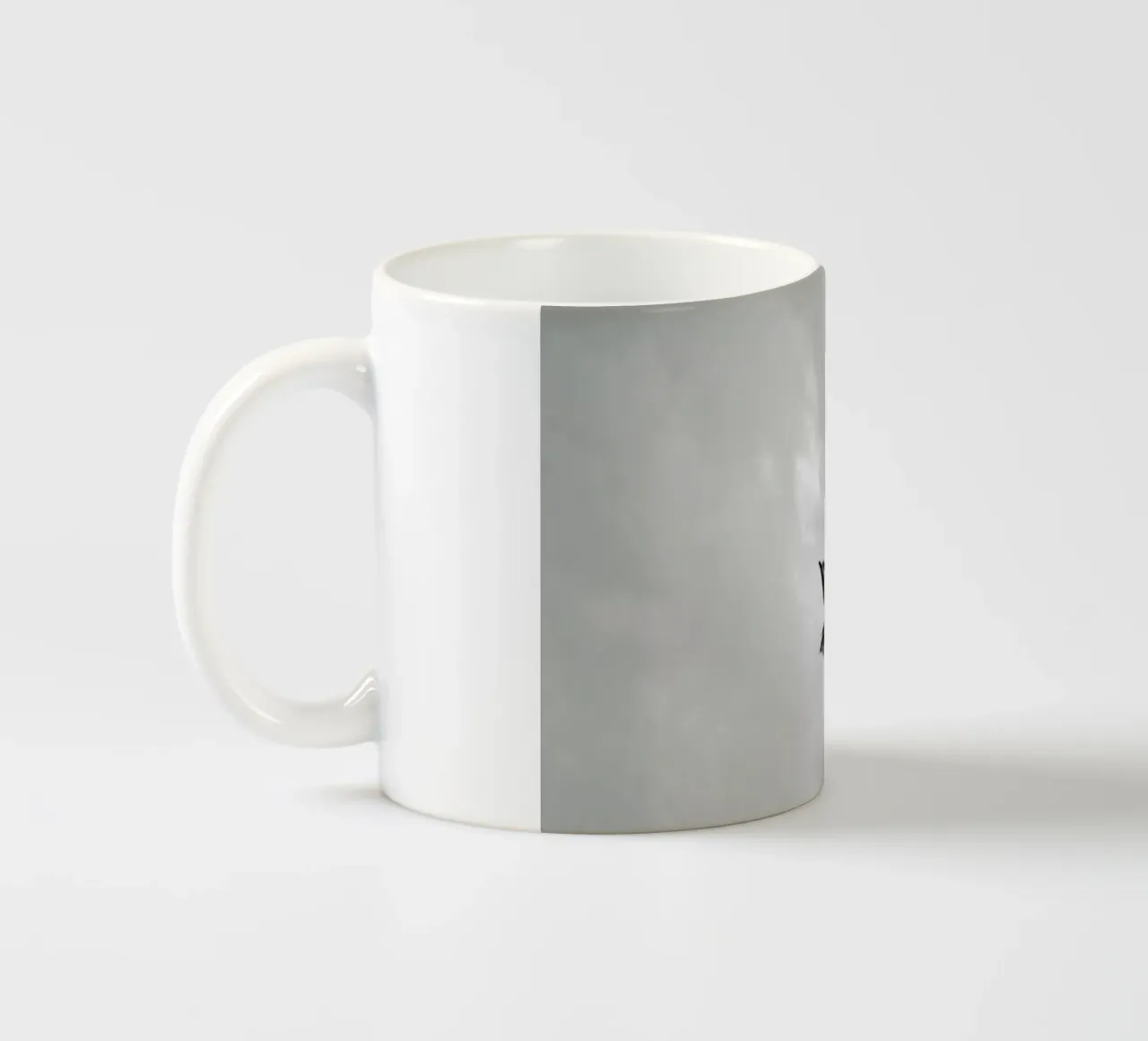 A seagull tazza in ceramica da Nur Mut