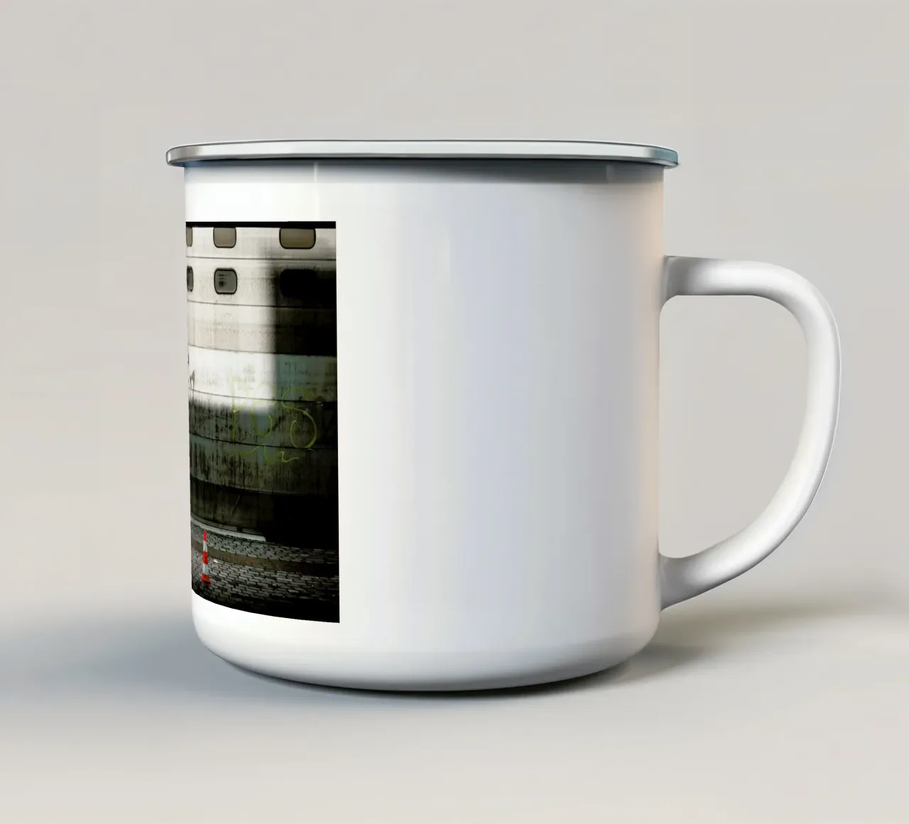 PB2017139 taza de esmalte de Dustin Janko