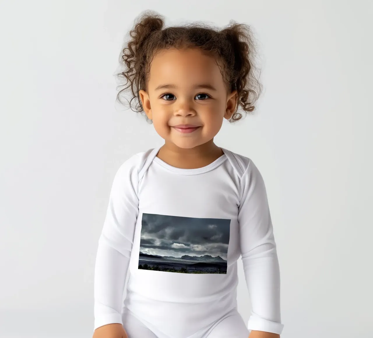 On a hike Langarm Babybody von Nur Mut