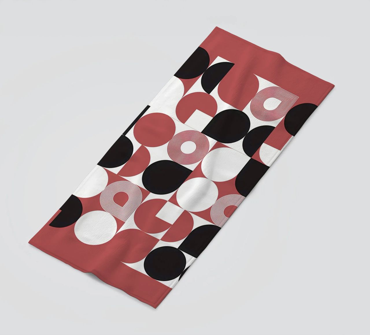 Motivo Bauhaus rosso nero 2 telo mare da Karraker