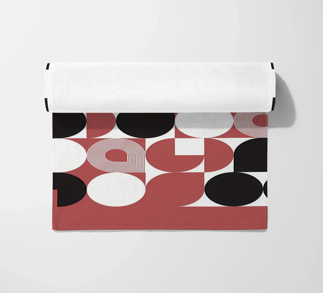 Motivo Bauhaus rosso nero 2 telo mare da Karraker