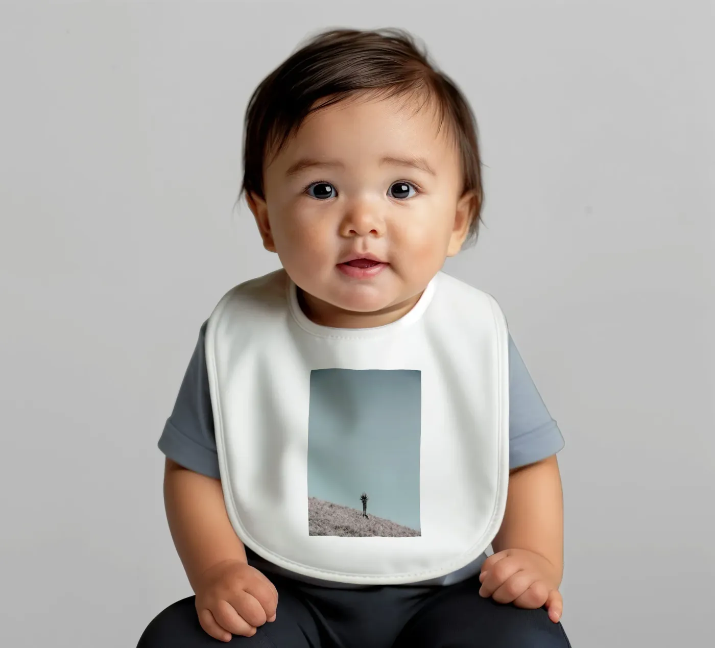 Solider baby slabbetje van Shot By Clint