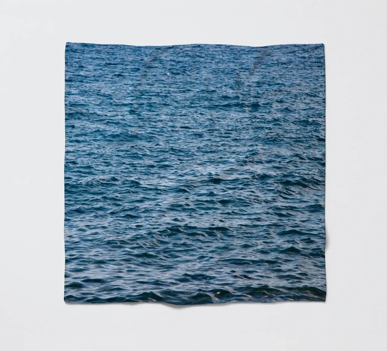 waves Fleecedecke von lookingforstardust