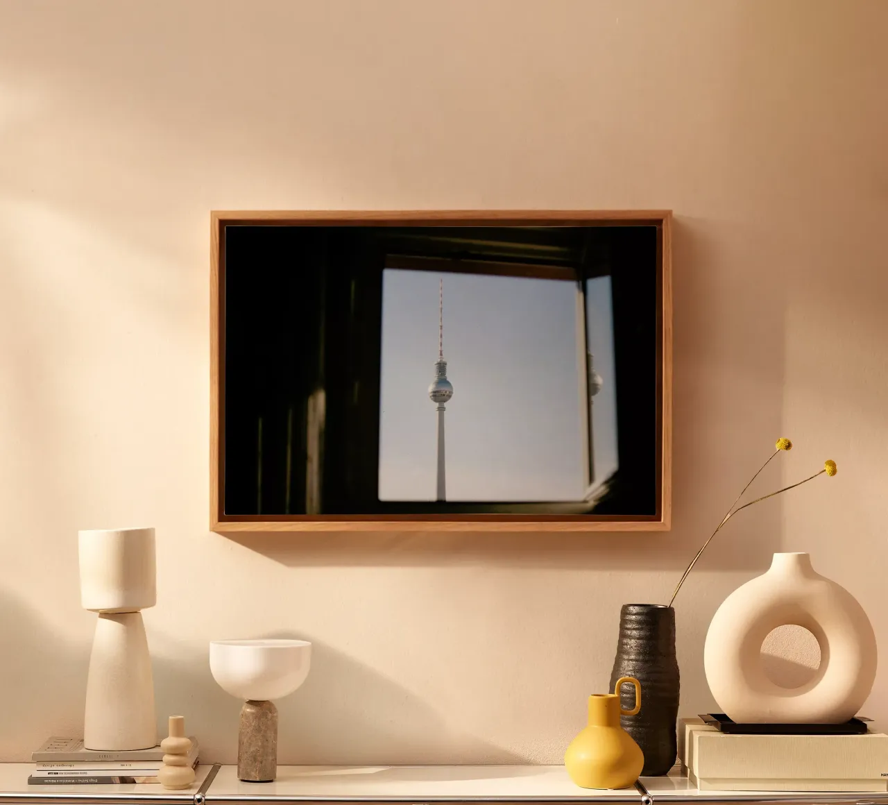 Living in Berlin canvas by Alexandra Hellweg