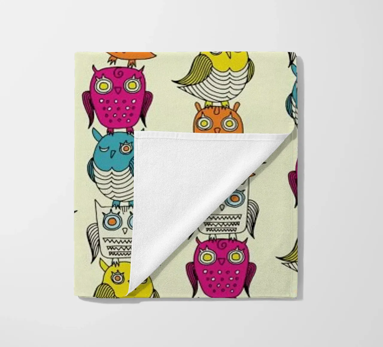 Owls Strandtuch von a Love Supreme