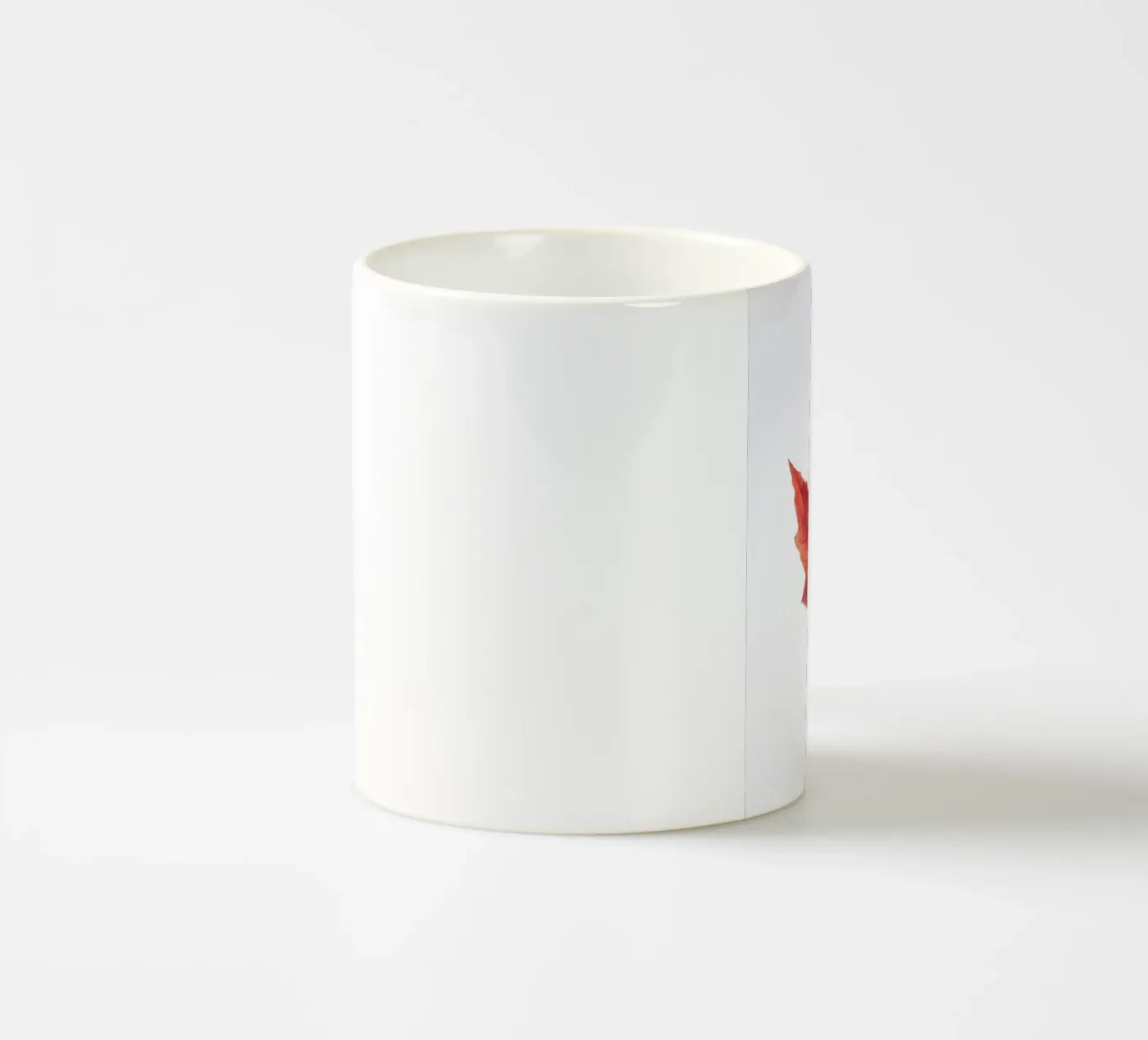 Oak leaf ceramic mug by Teresa André