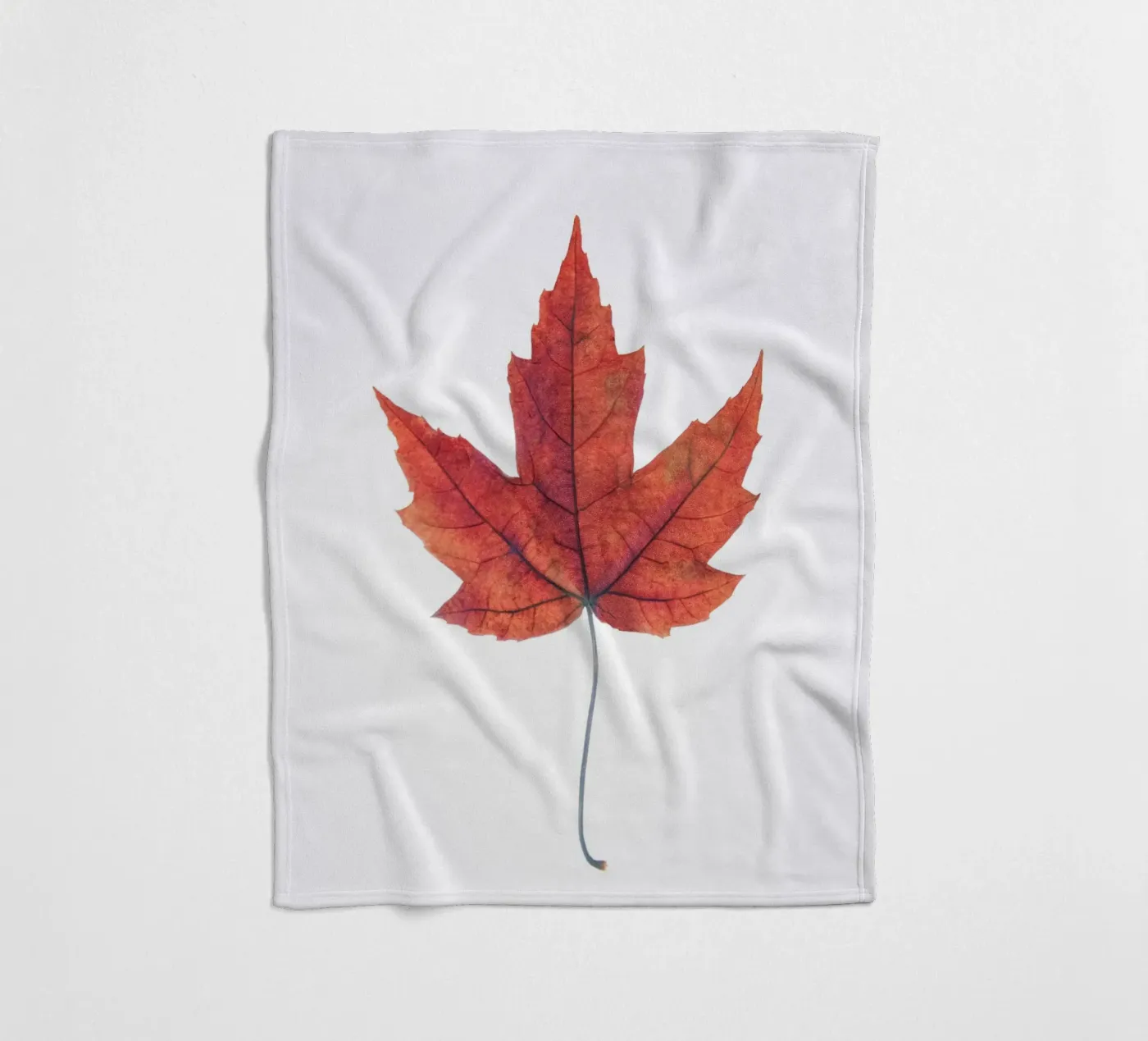 Oak leaf fleece blanket by Teresa André