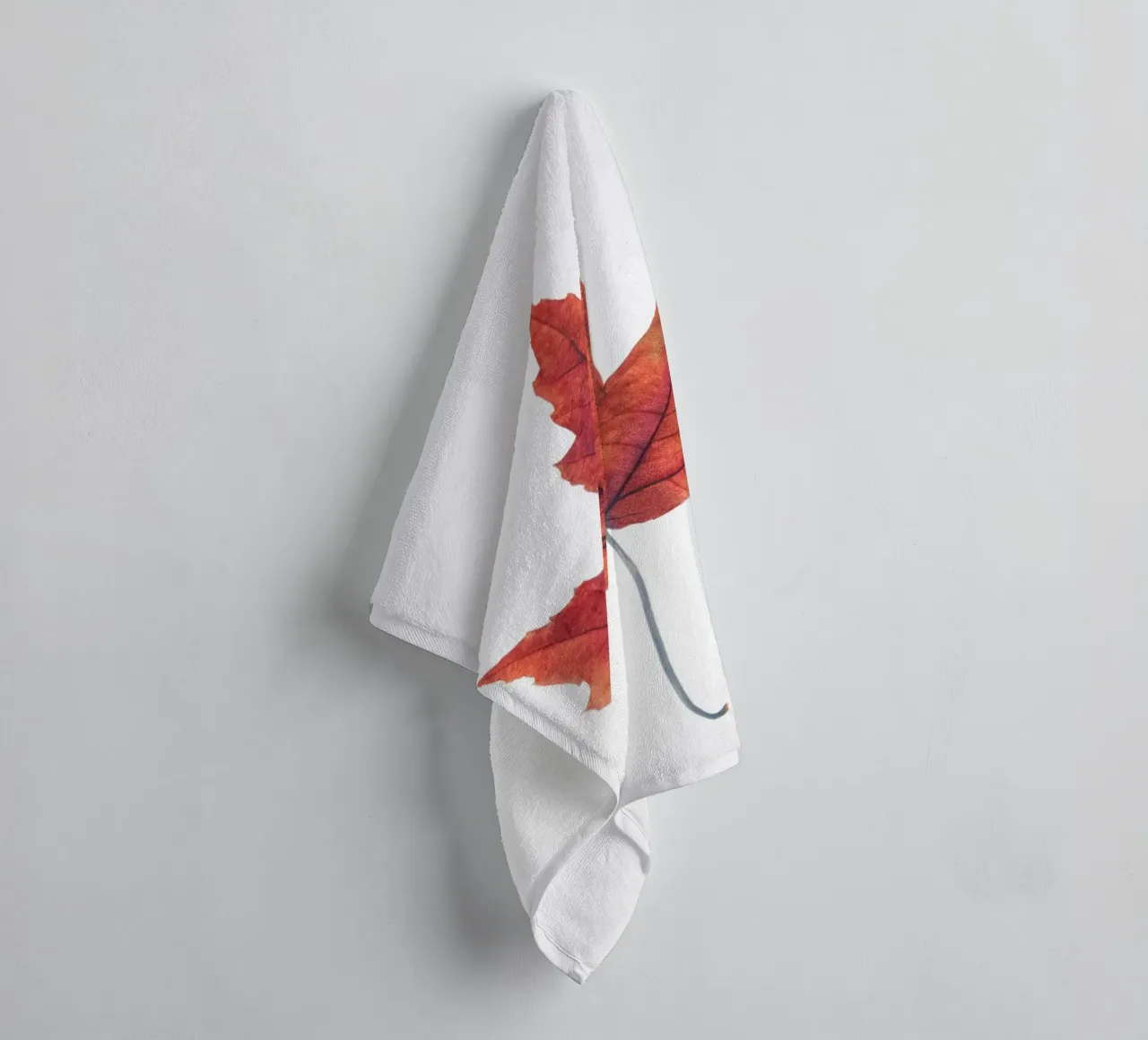 Oak leaf towel by Teresa André