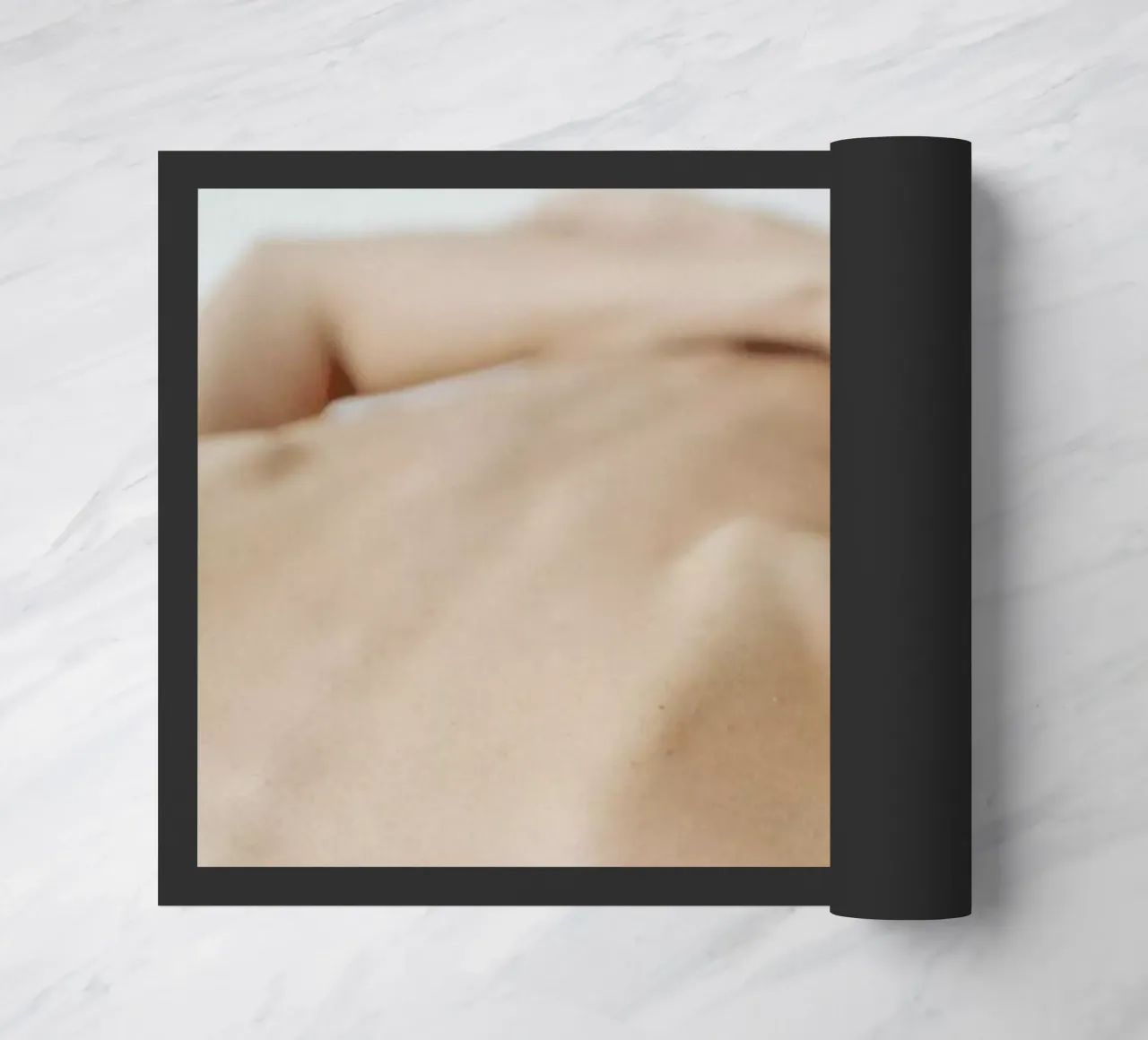 Body Studies Square zerbino da Chris Abatzis