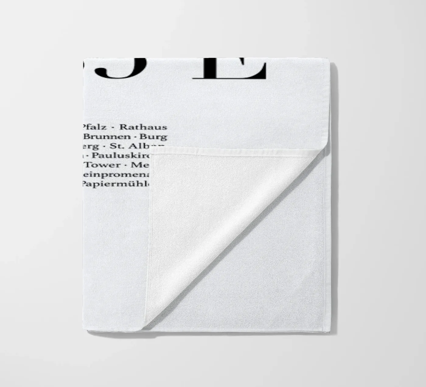 Basel strandhanddoek van Studio One