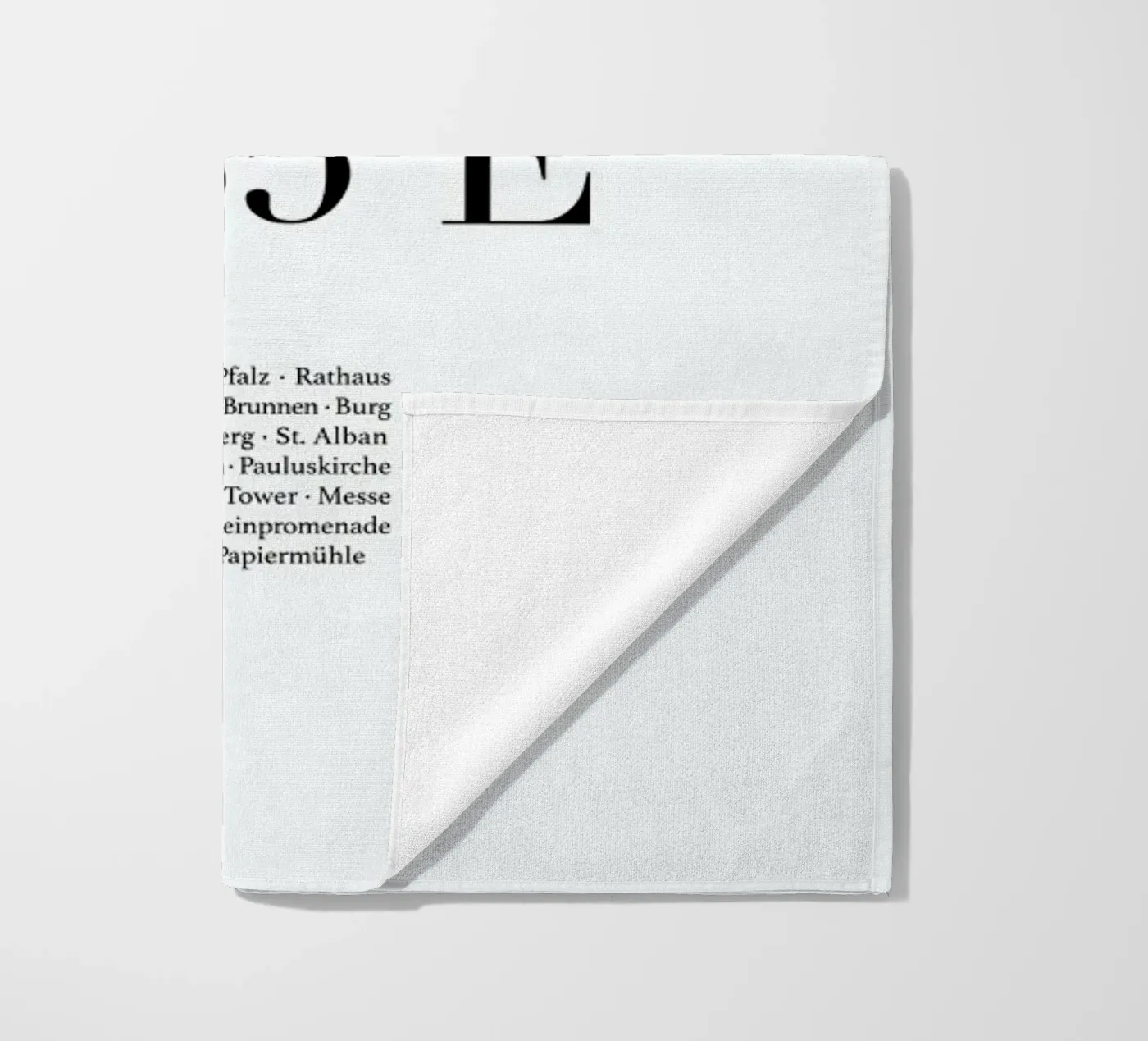 Basel strandhanddoek van Studio One