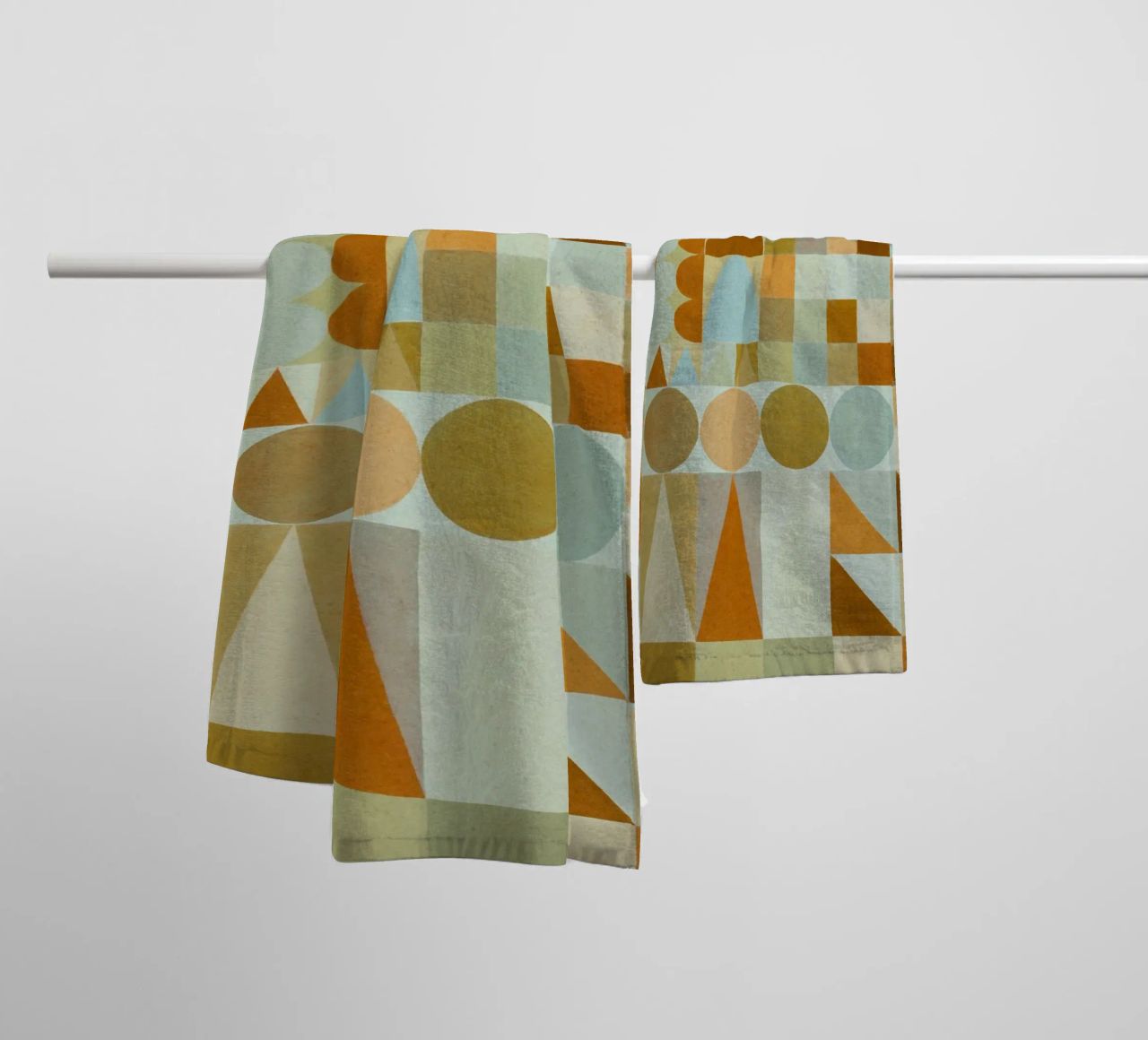 Forme geometriche e colori #2 asciugamano da bagno da Alisa Galitsyna