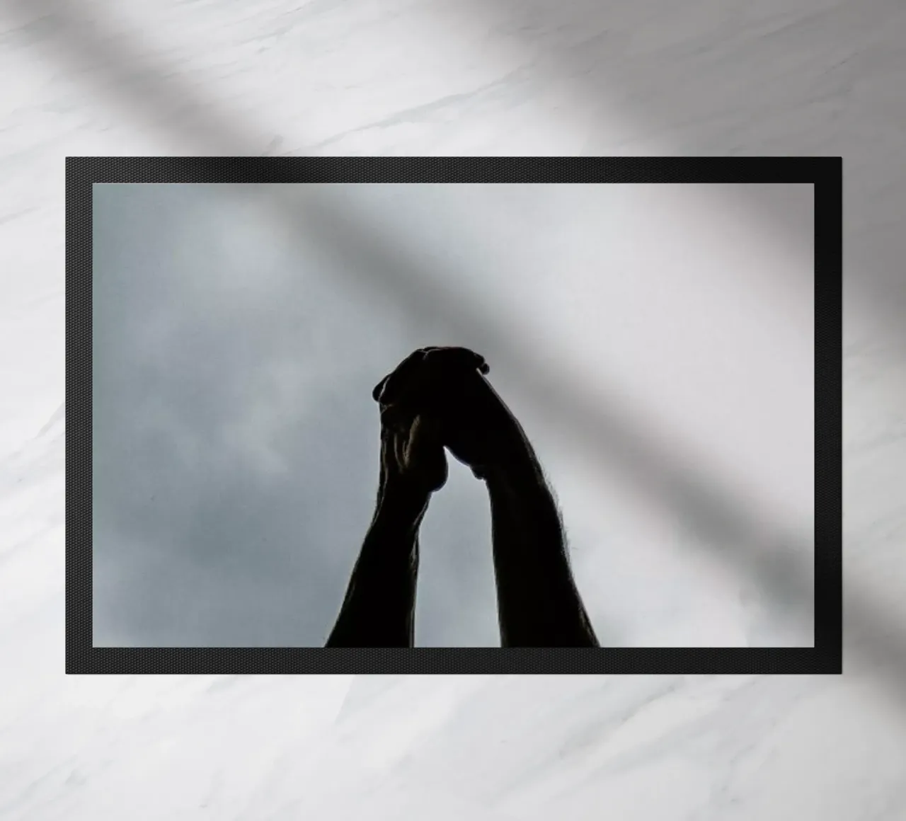 Stretch deurmat van Chris Abatzis