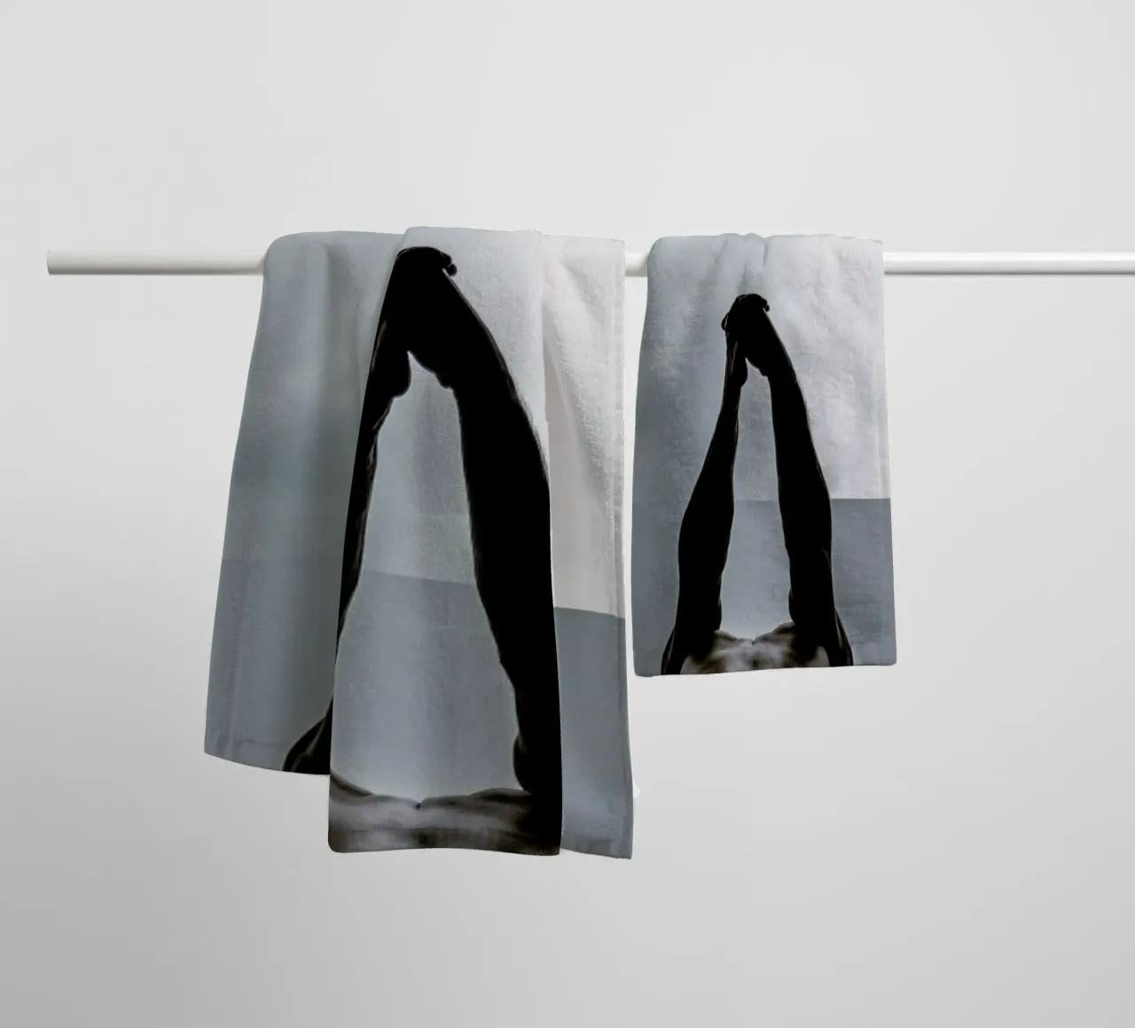 Stretch towel by Chris Abatzis
