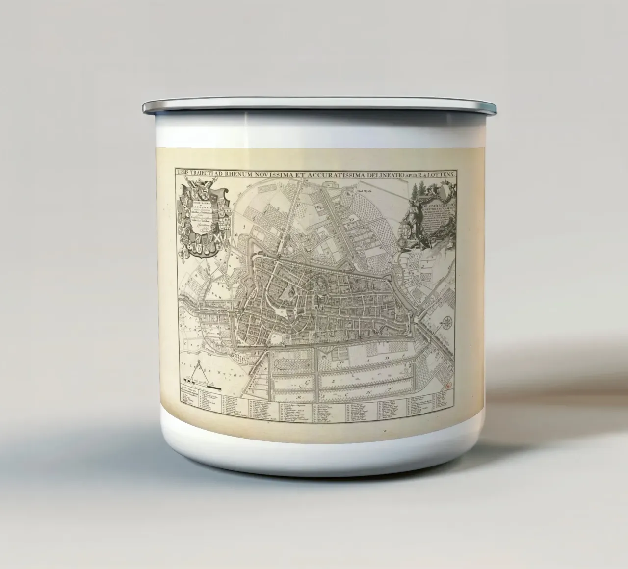 Utrecht, The Netherlands, 1726-1750 tazza in smalto da Artokoloro Quint Lox Ltd