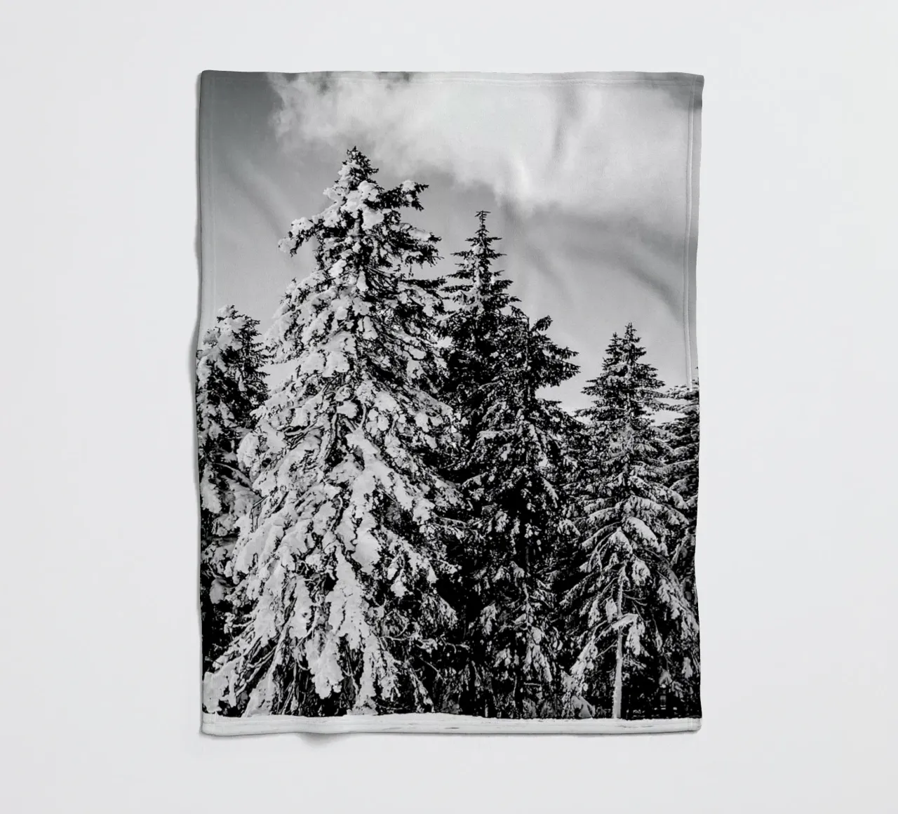 Snowy Trees coperta in pile da Babett Schultze