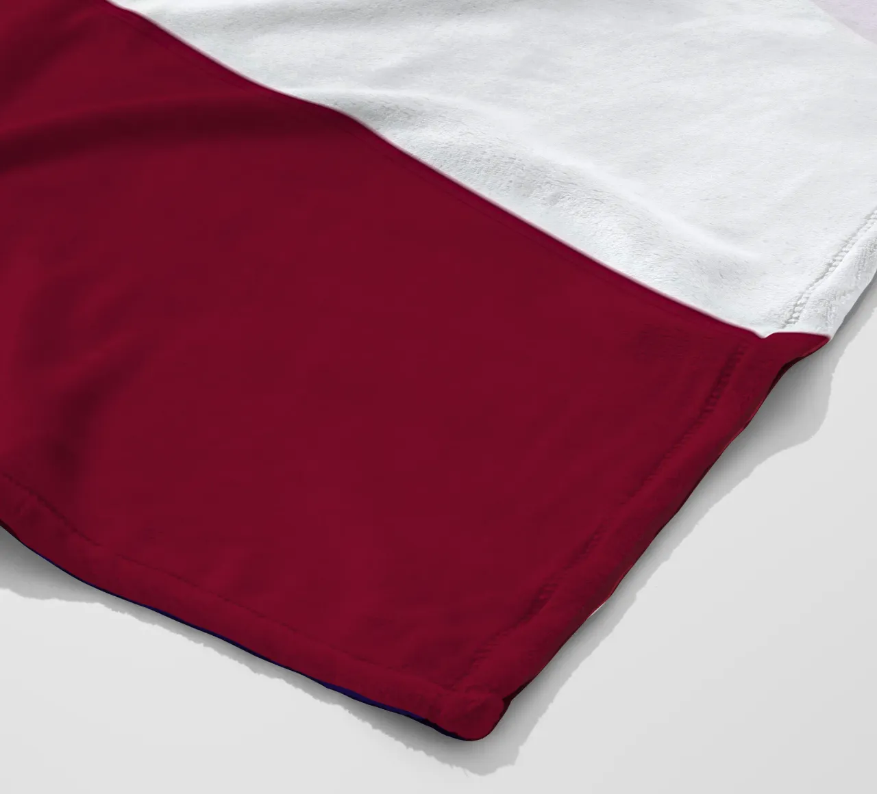 Structure 2 coperta in pile da Jonathan Lawes