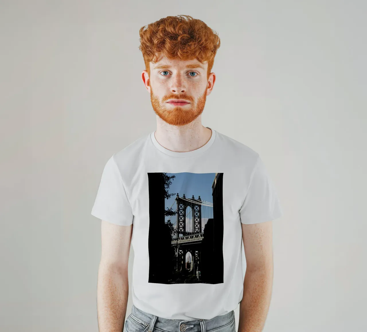 Bridge in Shadow t-shirt da EyeEm Mobile GmbH