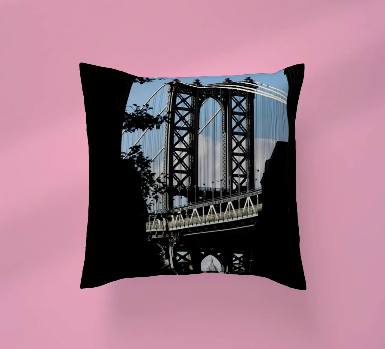 Bridge in Shadow cuscino da EyeEm Mobile GmbH