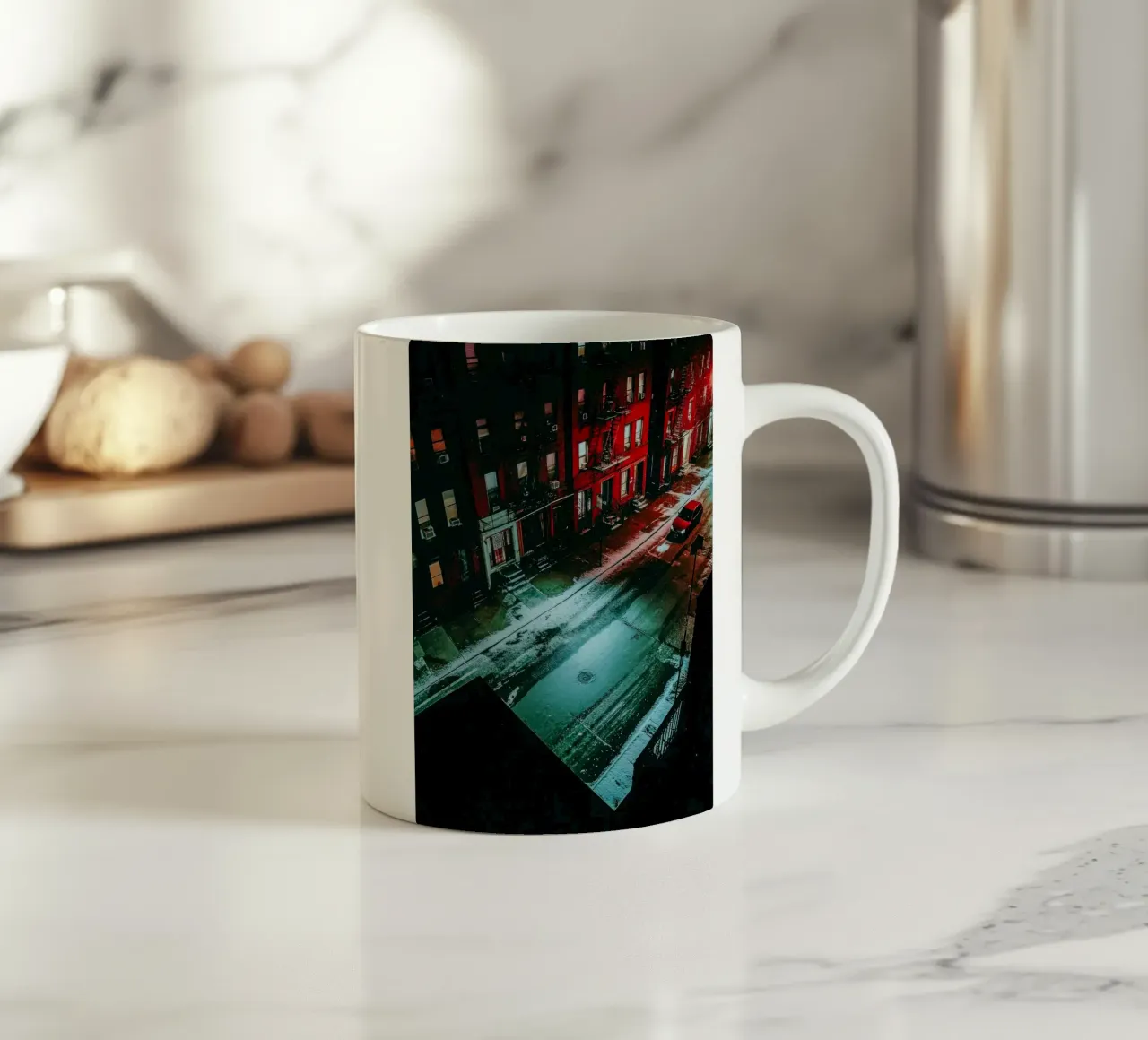 New York, solitaria di notte nella neve tazza in ceramica da By Night