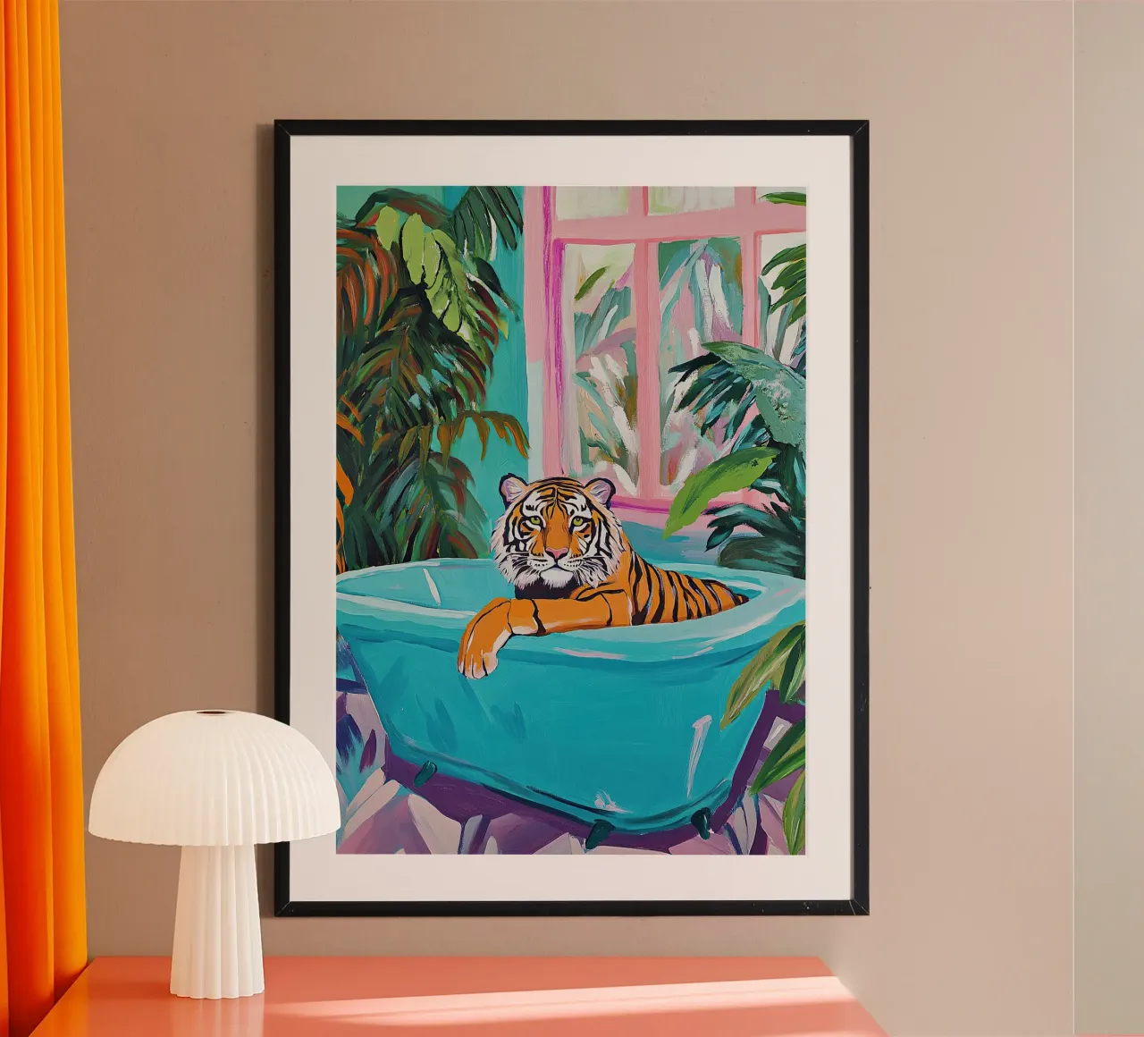 La tigre in bagno poster con telaio in alluminio da Nikis Art Studio