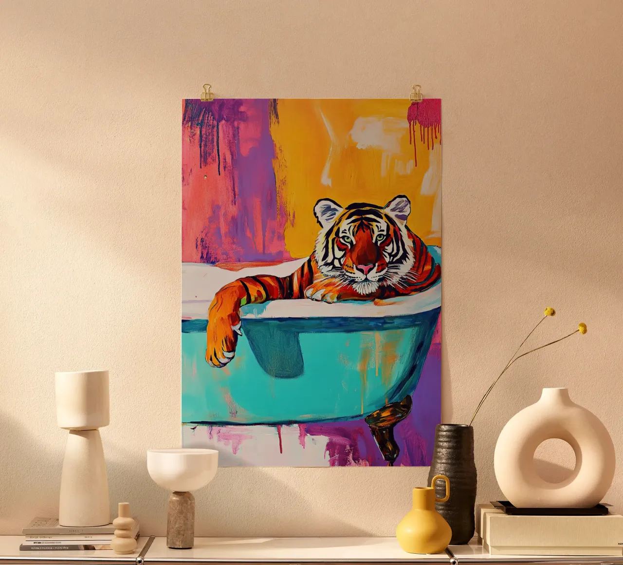 La tigre in bagno poster con telaio in plastica da Nikis Art Studio