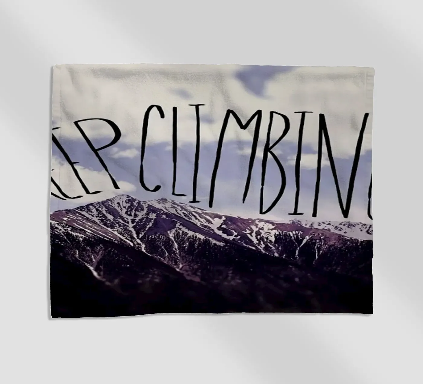 Keep climbing strandhanddoek van Leah Flores