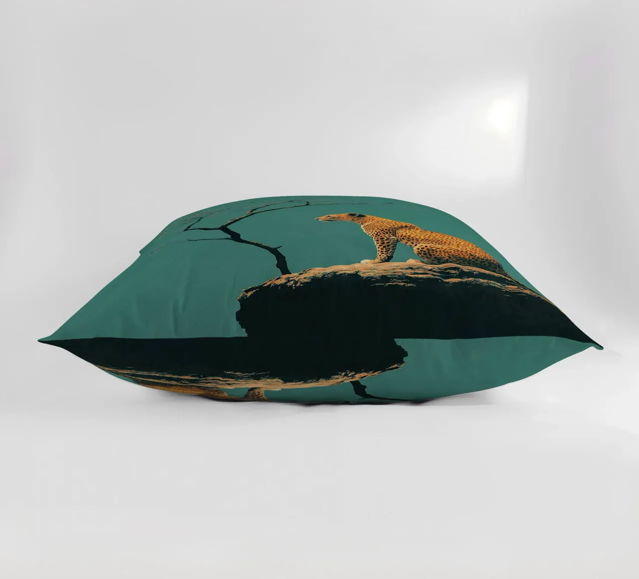 Leopard cuscino da Nikis Art Studio