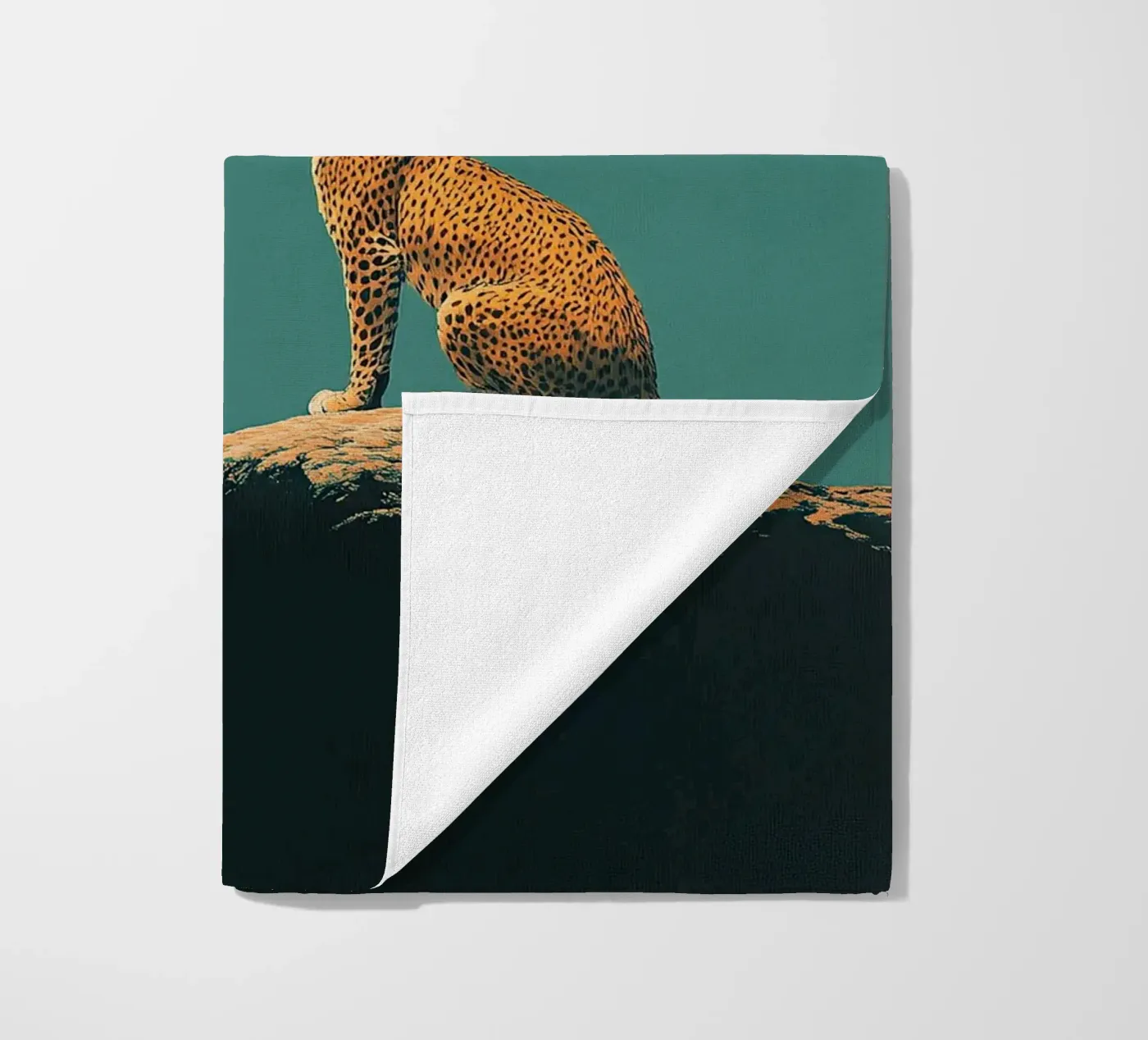 Leopard strandhanddoek van Nikis Art Studio
