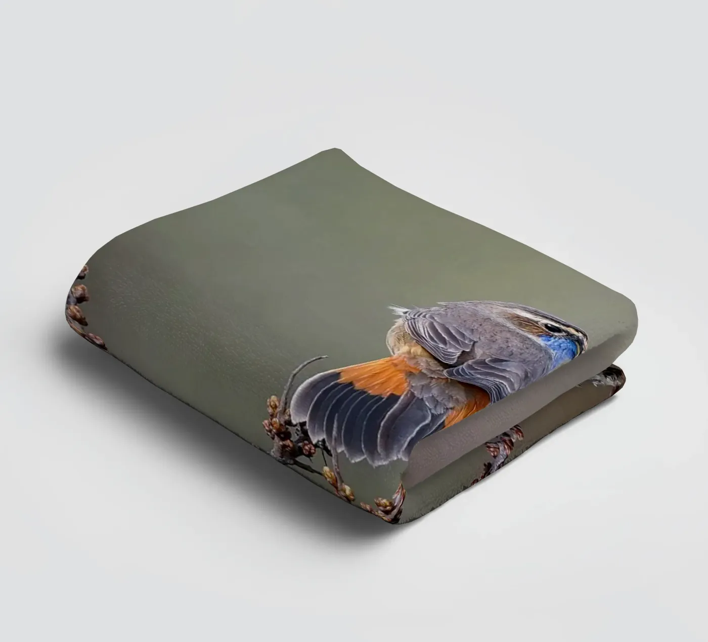 Bluethroat towel by Tom's Wildlife